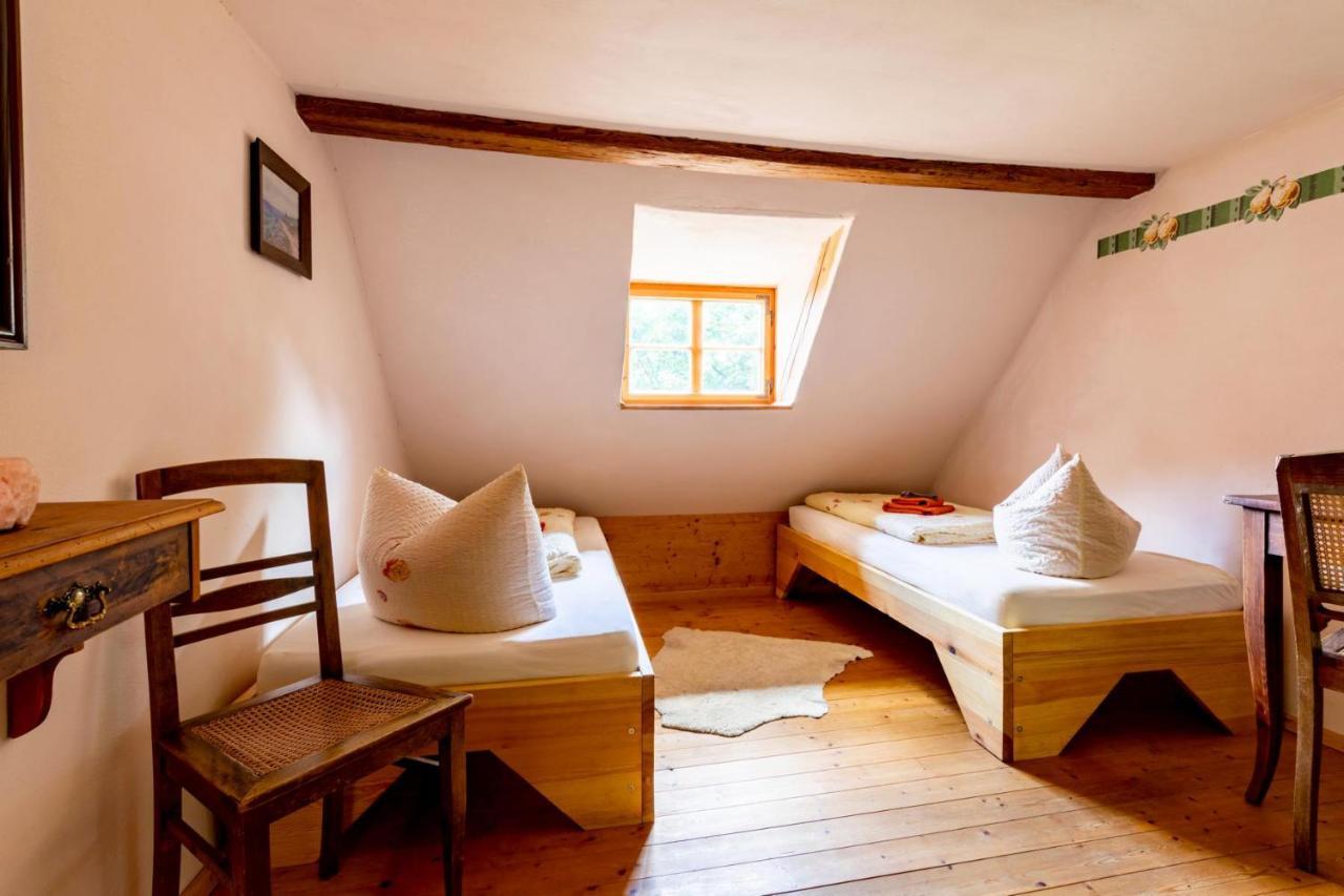 Wohnen Im Denkmal Apartamento Gumperda Exterior foto